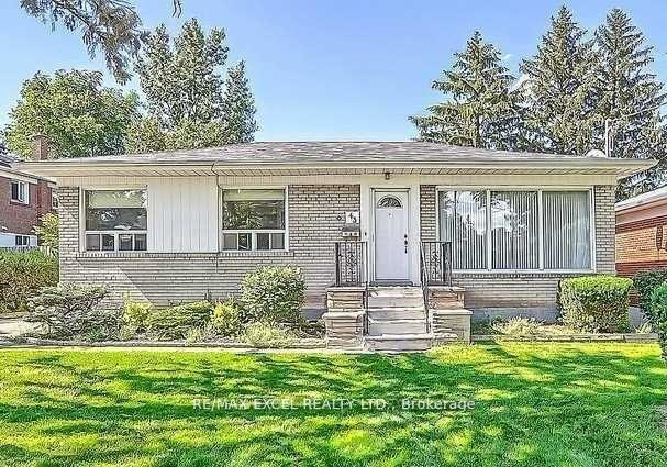 43-boothbay-crescent-newmarket-ontario-n13461986