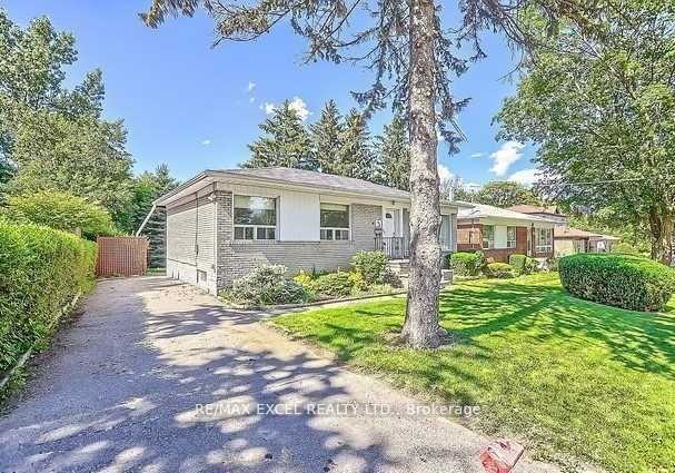 43-boothbay-crescent-newmarket-ontario-n13461986