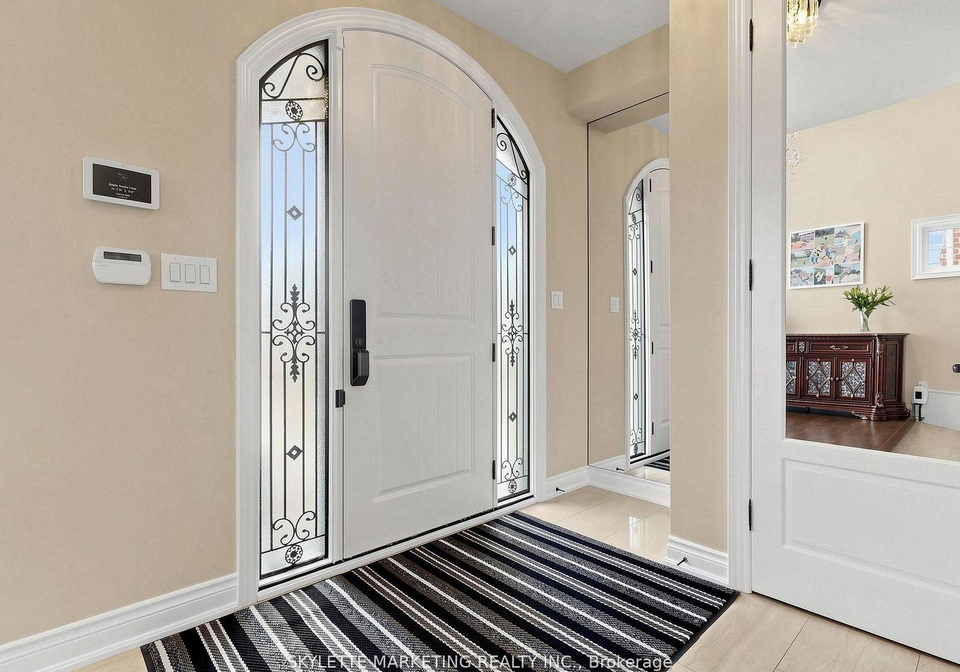 24-royal-west-road-markham-ontario-n13462036