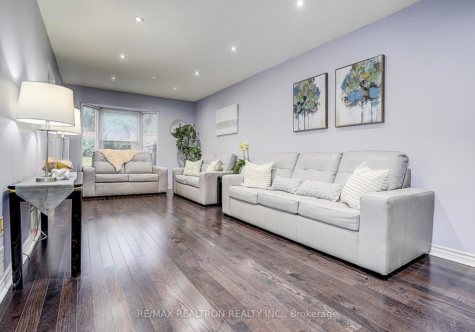 51-steepleview-crescent-richmond-hill-ontario-n13462170