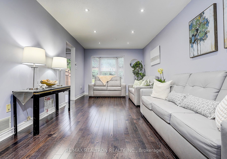 51-steepleview-crescent-richmond-hill-ontario-n13462170
