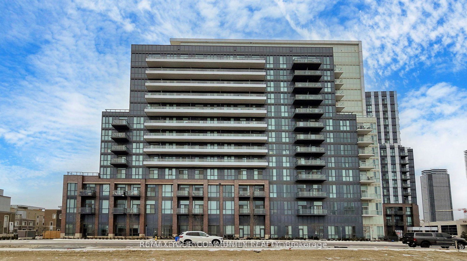 60-honeycrisp-crescent-vaughan-ontario-n13462610
