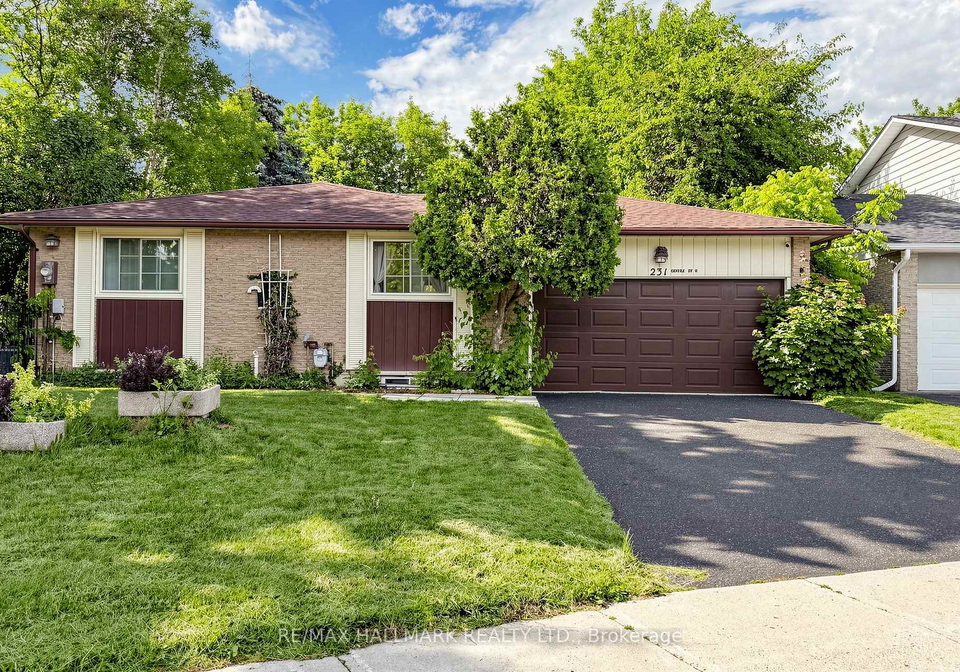 231-centre-street-w-richmond-hill-ontario-n13463812