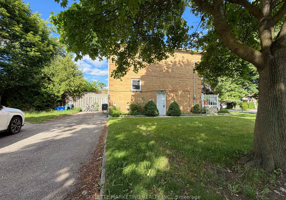 229-zelda-crescent-richmond-hill-ontario-n13464054
