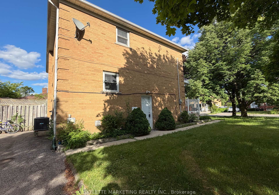 229-zelda-crescent-richmond-hill-ontario-n13464054
