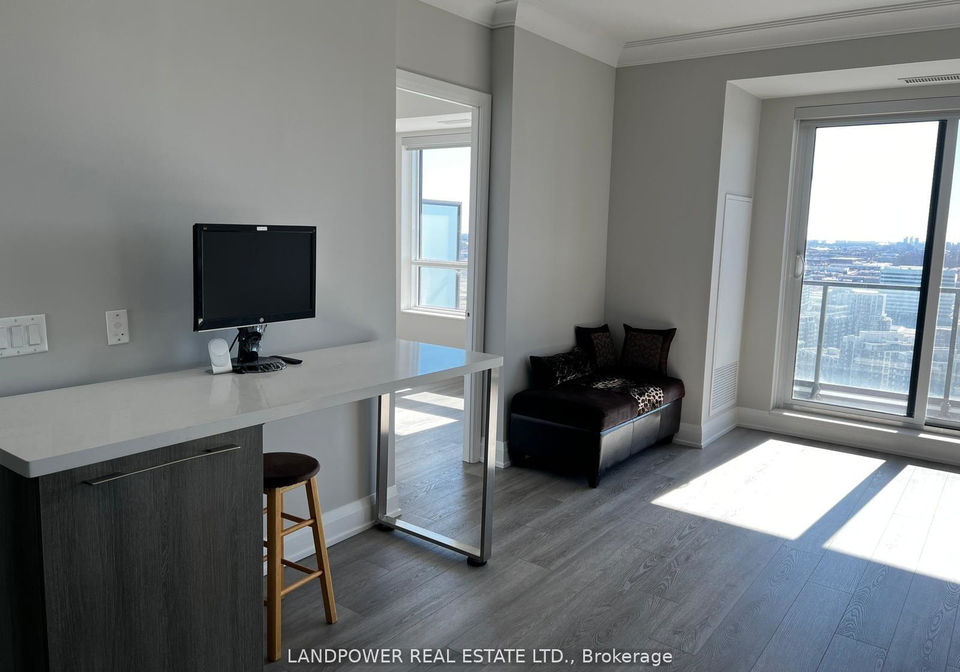 8-water-walk-drive-s-markham-ontario-n13464244