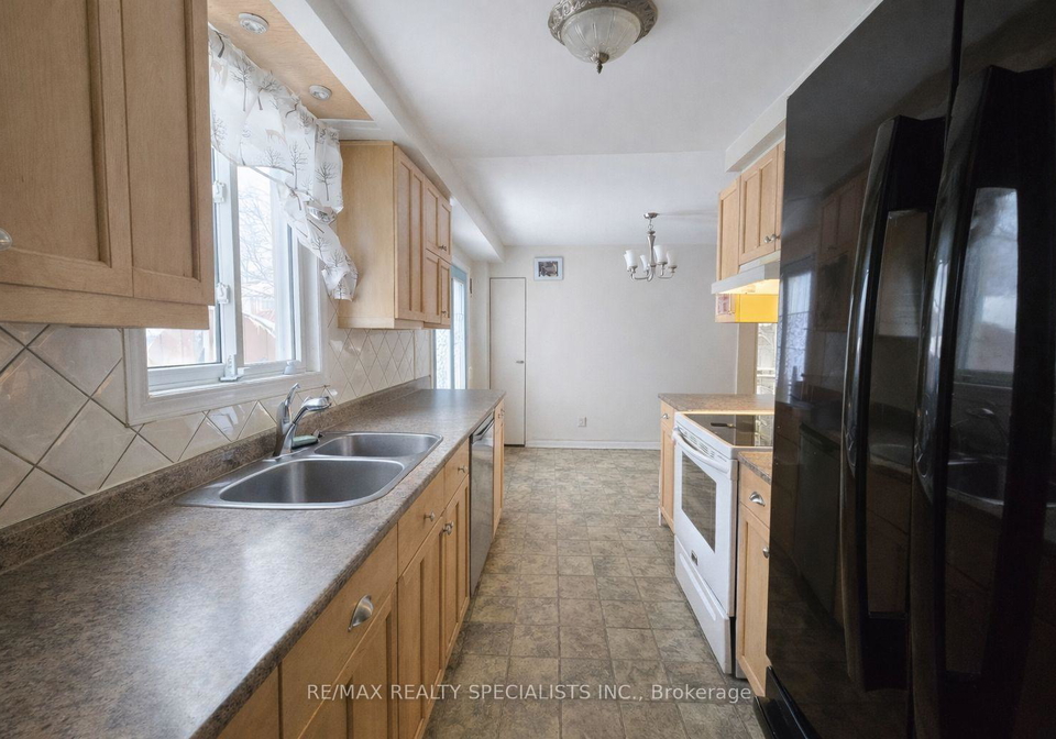 24-stewart-avenue-new-tecumseth-ontario-n13464458