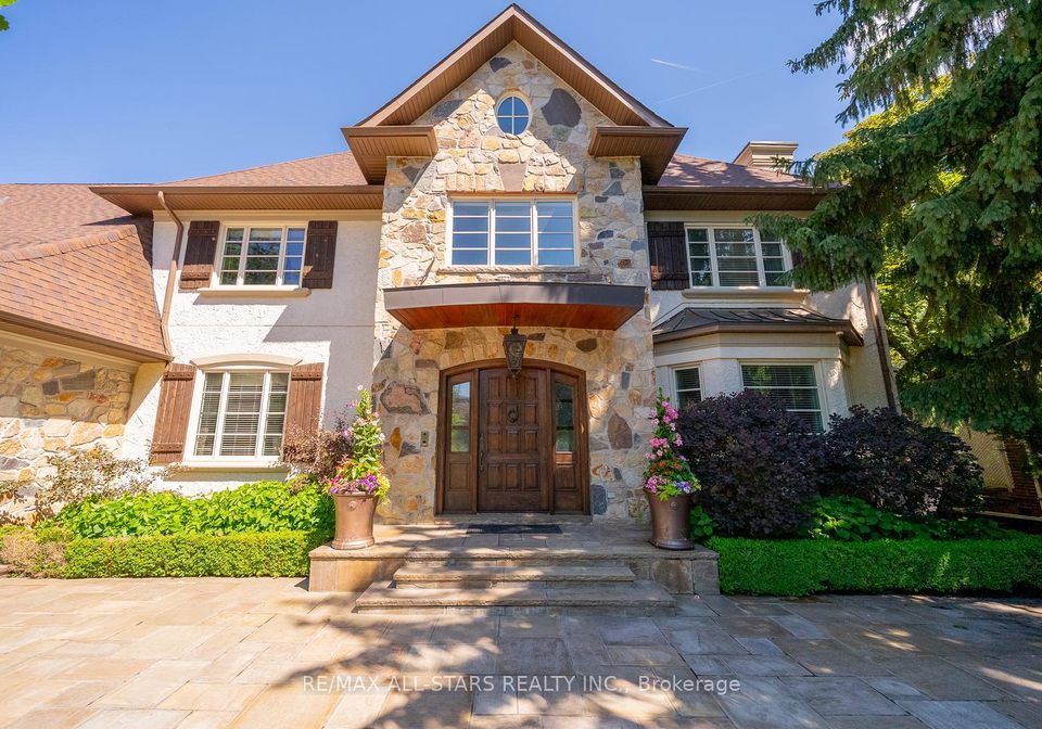 32-wembley-avenue-markham-ontario-n13464942