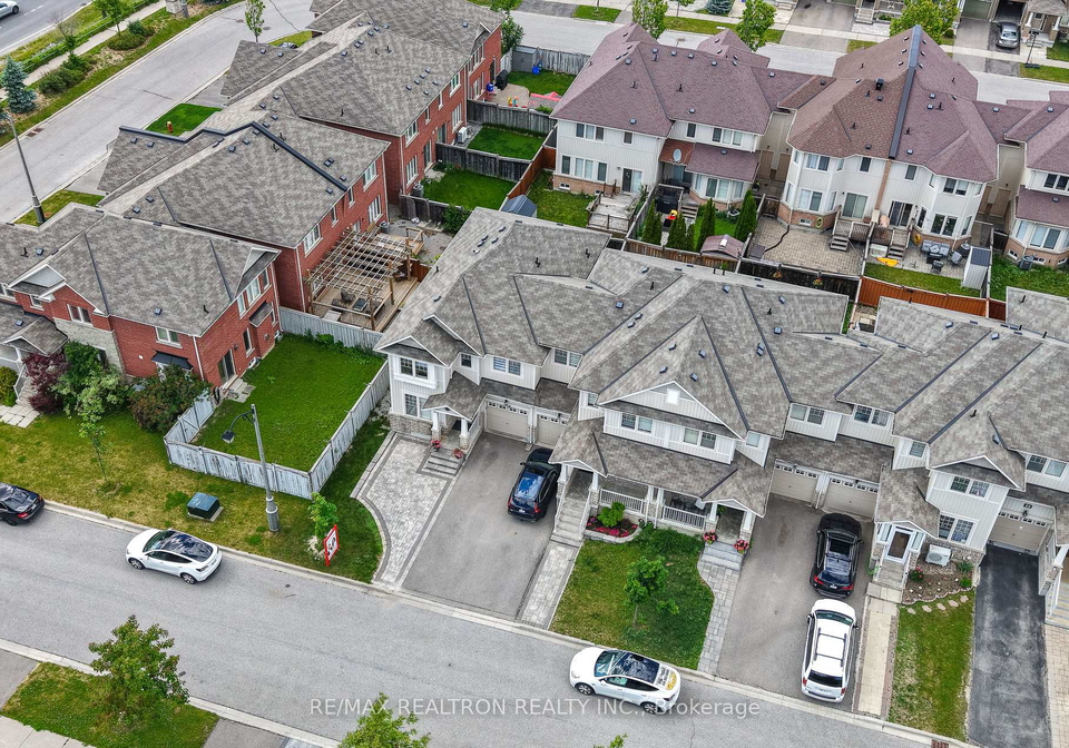 58-stoyell-drive-richmond-hill-ontario-n13465080