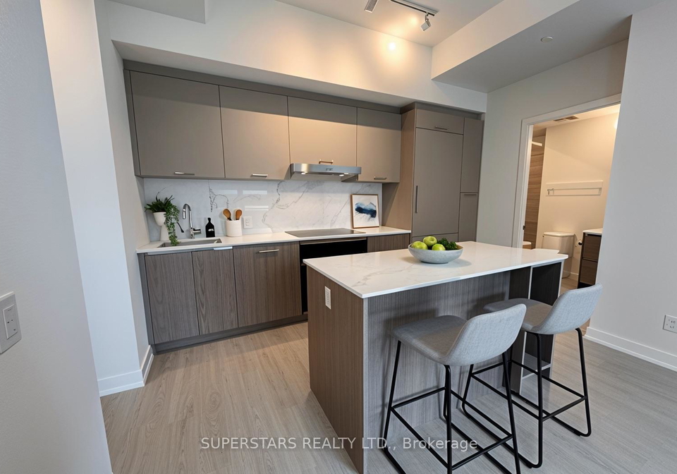 8188-yonge-street-vaughan-ontario-n13465500