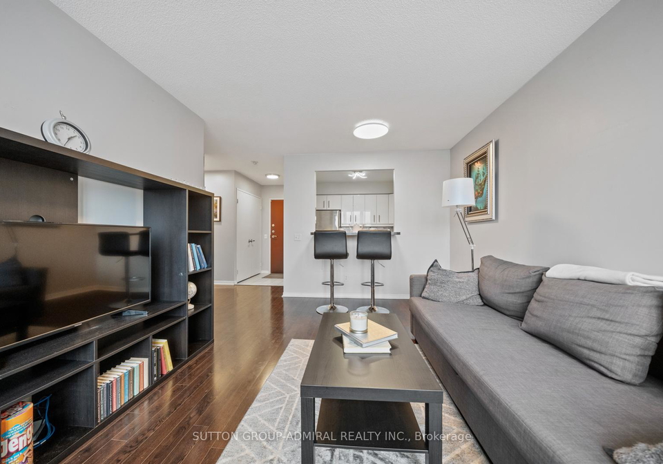 81-townsgate-drive-vaughan-ontario-n13465612
