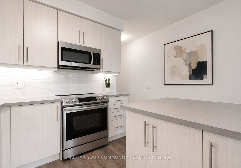75-oneida-crescent-richmond-hill-ontario-n13465836