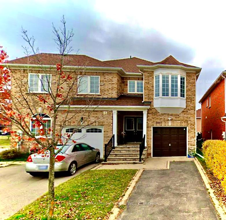 195-warwick-crescent-newmarket-ontario-n13465844