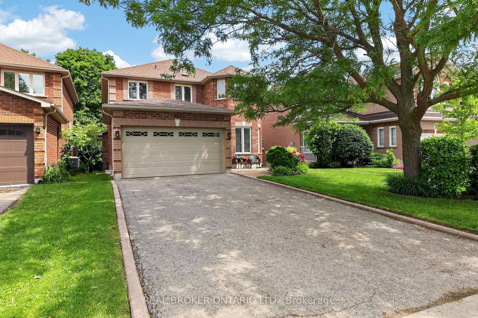 813-surin-court-newmarket-ontario-n13465940