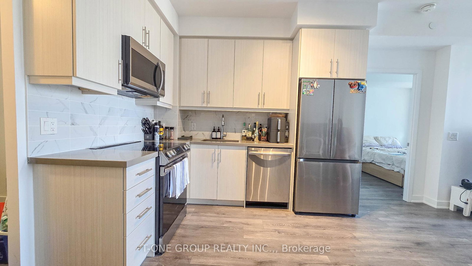 95-oneida-crescent-richmond-hill-ontario-n13465980