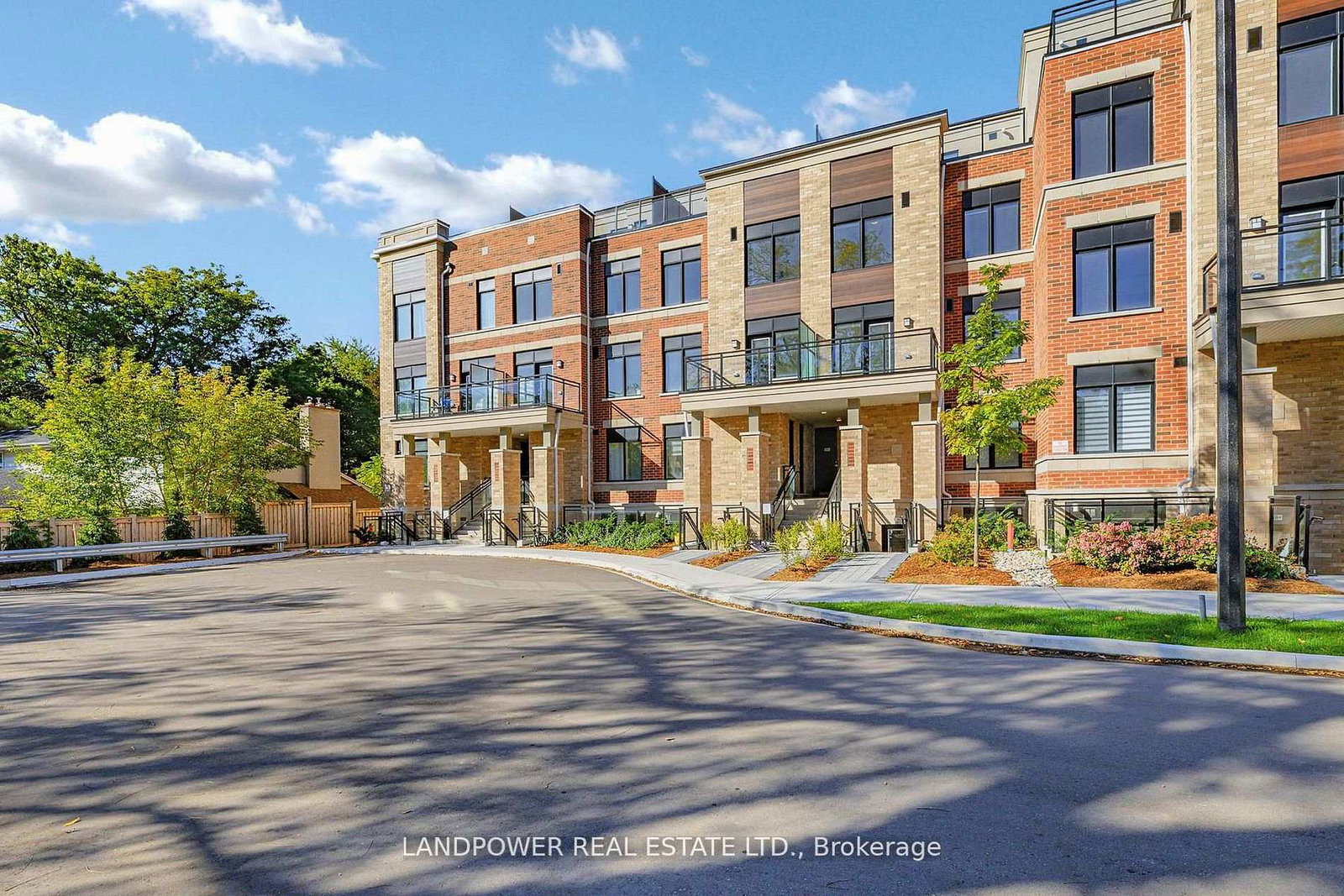 60-elizabeth-street-s-richmond-hill-ontario-n13466510