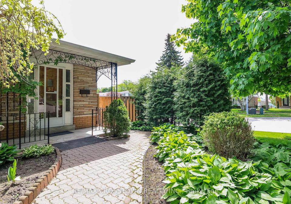 31-lee-avenue-bradford-west-gwillimbury-ontario-n13466682