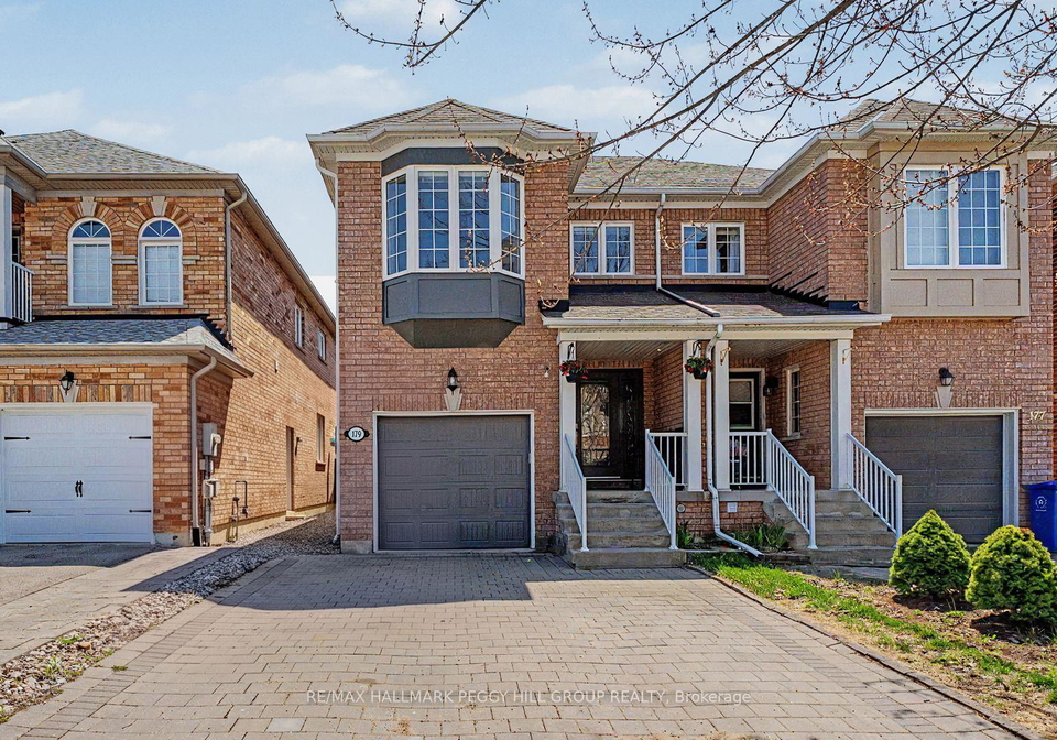 179-warwick-crescent-newmarket-ontario-n13466764