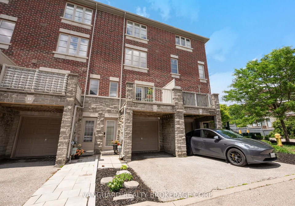 8441-islington-avenue-vaughan-ontario-n13466862