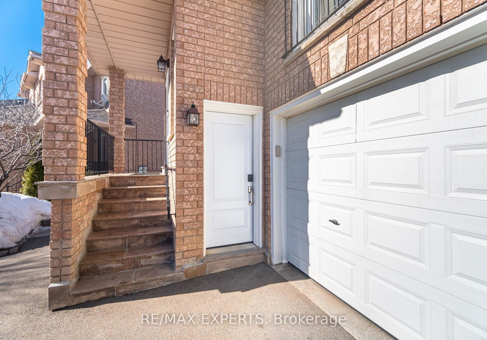 75-corkwood-crescent-vaughan-ontario-n13467272