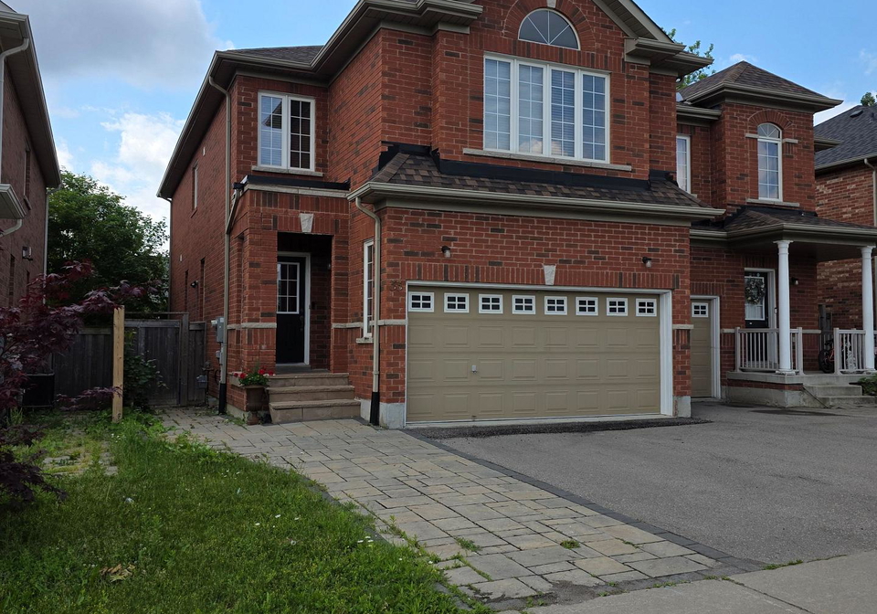 33-aikenhead-avenue-richmond-hill-ontario-n13467378
