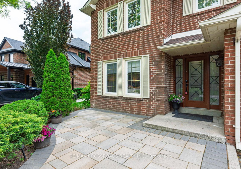 16-heisey-drive-markham-ontario-n13467968