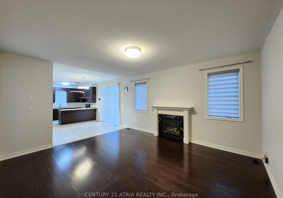 1237-atkins-drive-newmarket-ontario-n13468060