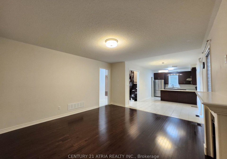 1237-atkins-drive-newmarket-ontario-n13468060