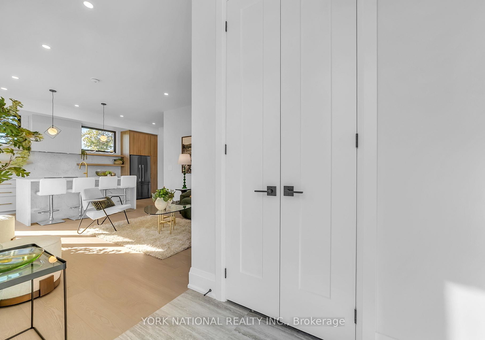 59-charles-street-newmarket-ontario-n13468126