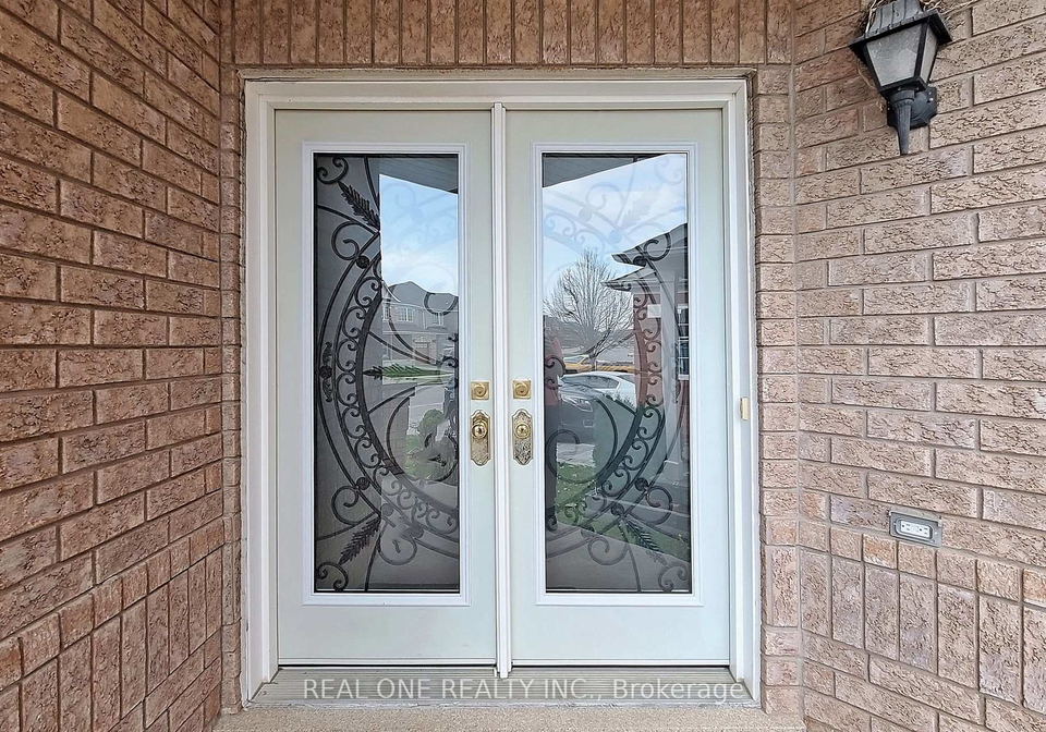 579-fred-mclaren-boulevard-markham-ontario-n13468144