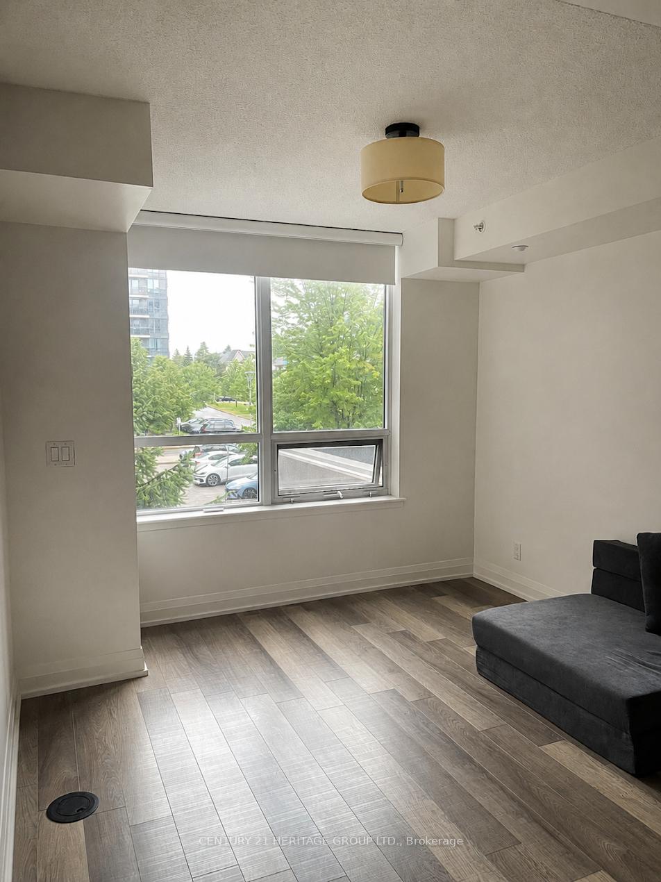 372-highway-7-road-e-richmond-hill-ontario-n13468388