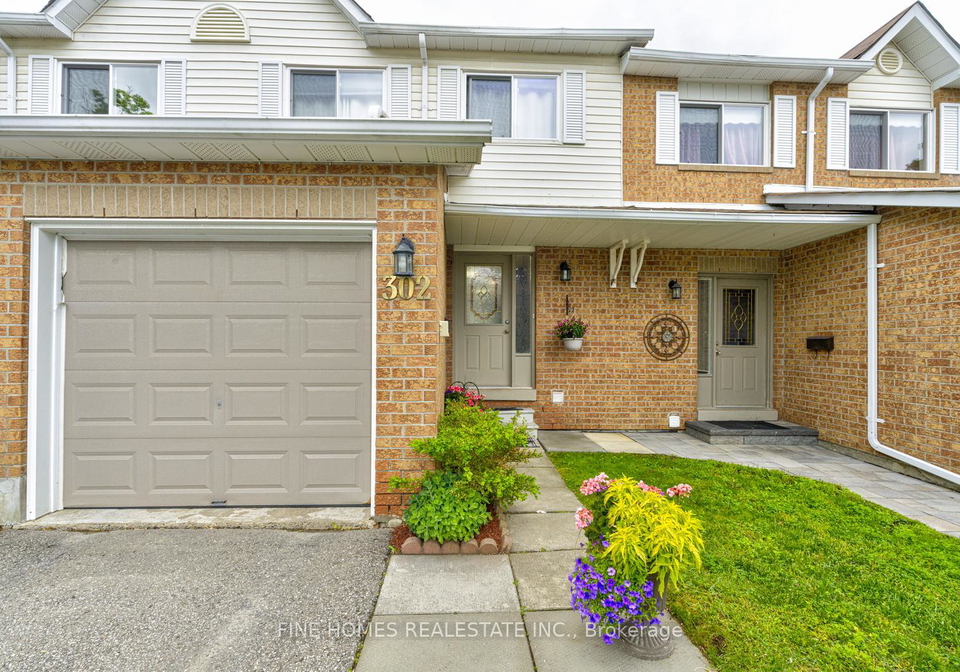 302-maciver-boulevard-newmarket-ontario-n13469762