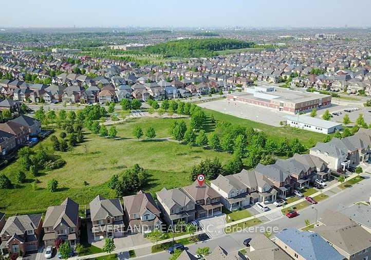 306-hammersly-boulevard-markham-ontario-n13469878