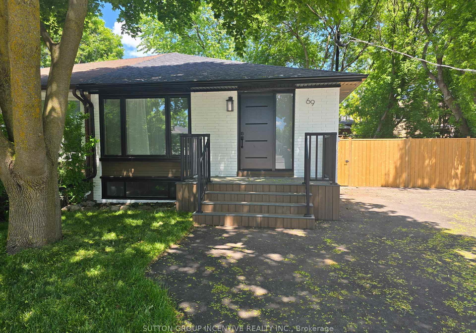 69-marlin-court-newmarket-ontario-n13470108