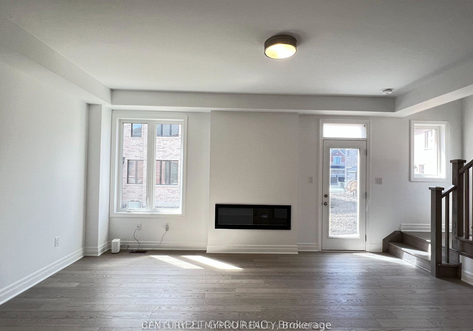 43-berczy-manor-crescent-markham-ontario-n13470222