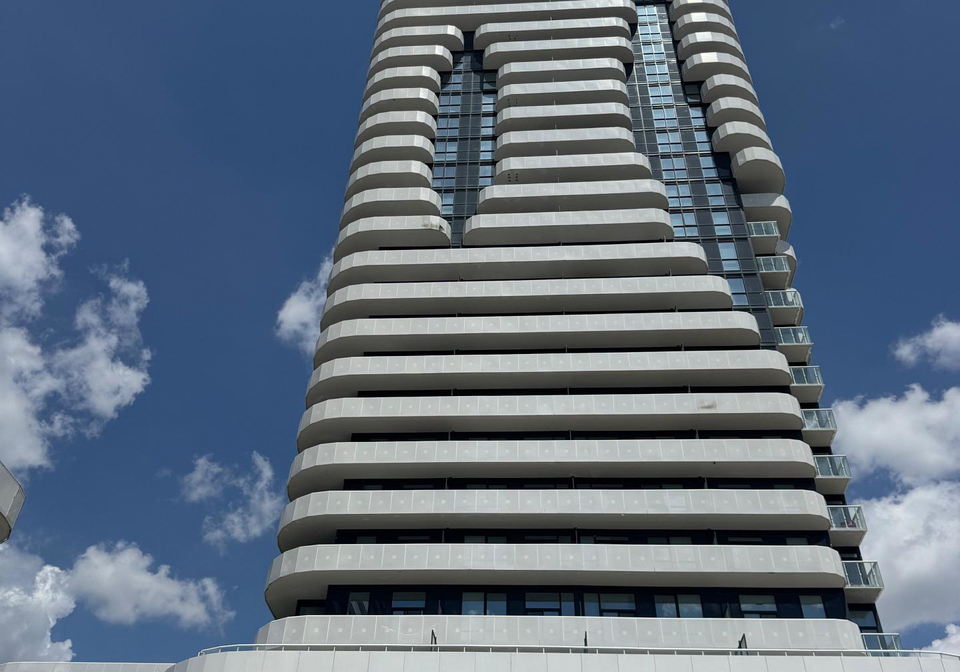 225-commerce-street-vaughan-ontario-n13470294