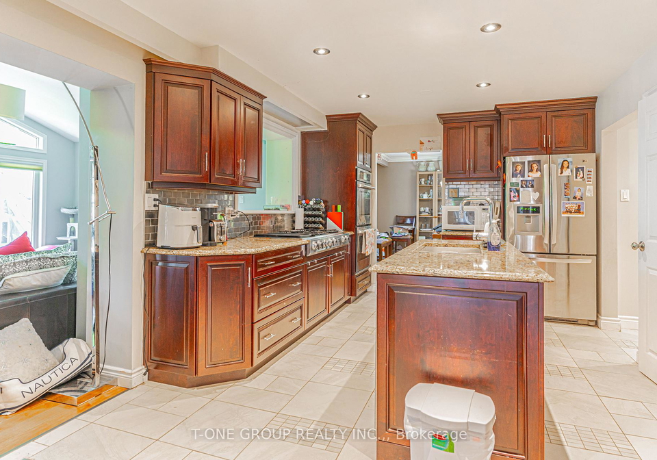 16-knotty-pine-trail-markham-ontario-n13470442