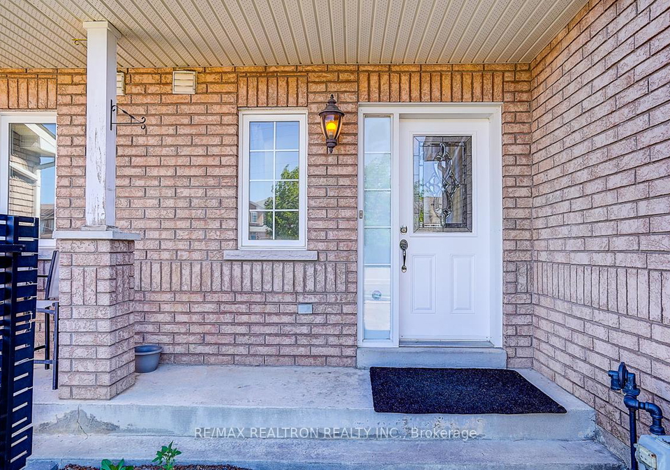 373-rannie-road-newmarket-ontario-n13470588
