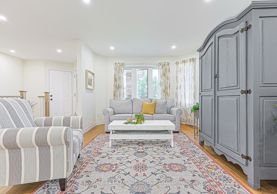 31-fox-run-lane-bradford-west-gwillimbury-ontario-n13470818