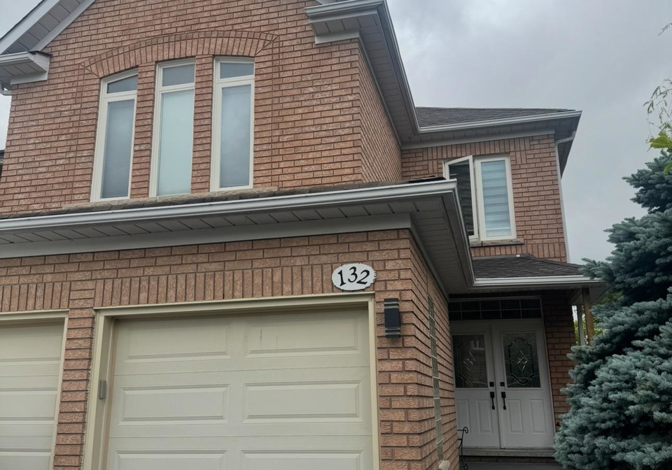 132-peninsula-crescent-richmond-hill-ontario-n13471012