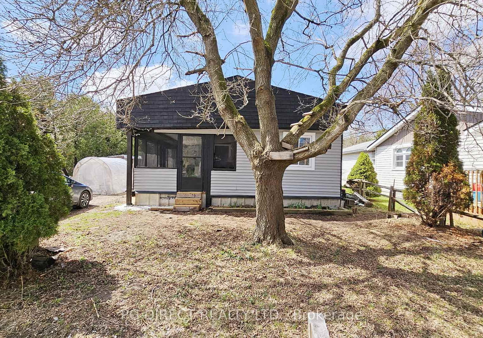 2-shamrock-crescent-essa-ontario-n13471164