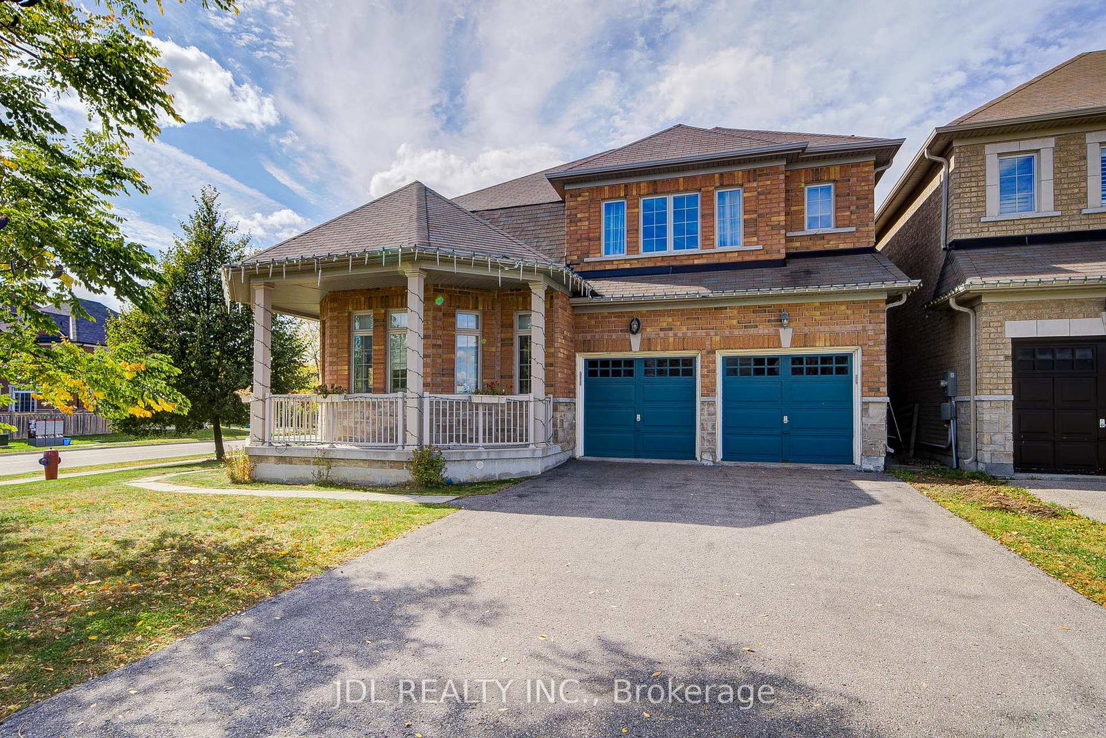 1139-cenotaph-boulevard-newmarket-ontario-n13471716