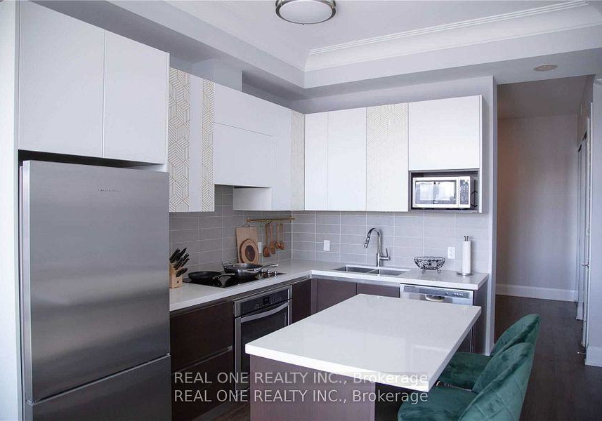 15-water-walk-drive-markham-ontario-n13471744