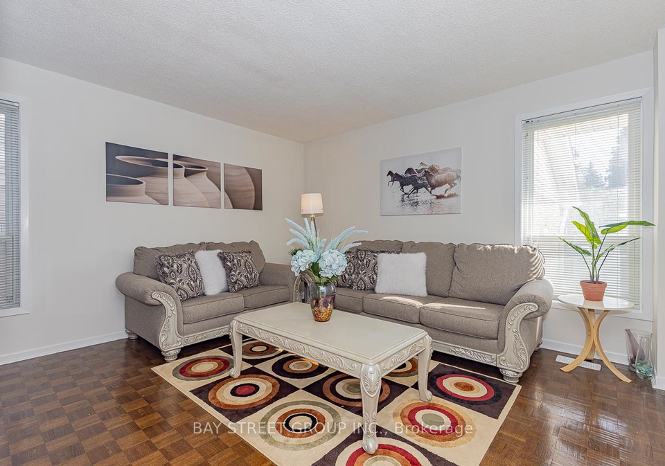 36-lilac-avenue-markham-ontario-n13471756