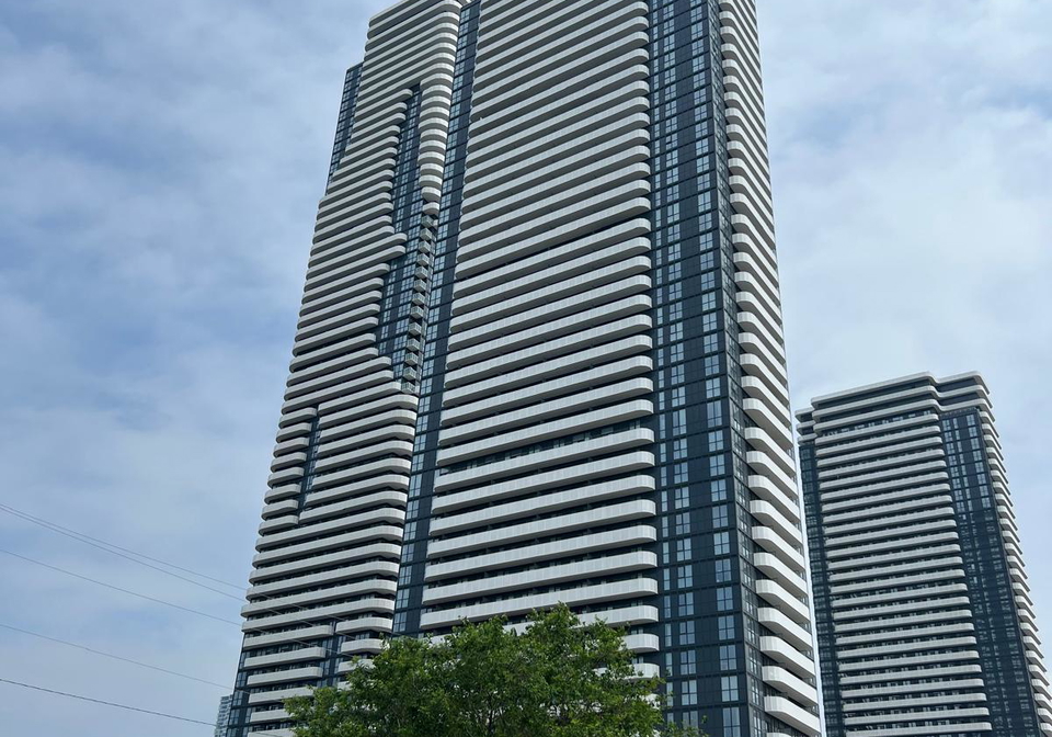 225-commerce-street-vaughan-ontario-n13472040