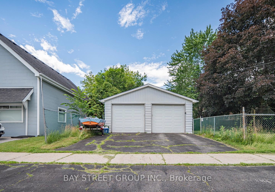 7-pavillion-street-markham-ontario-n13472054