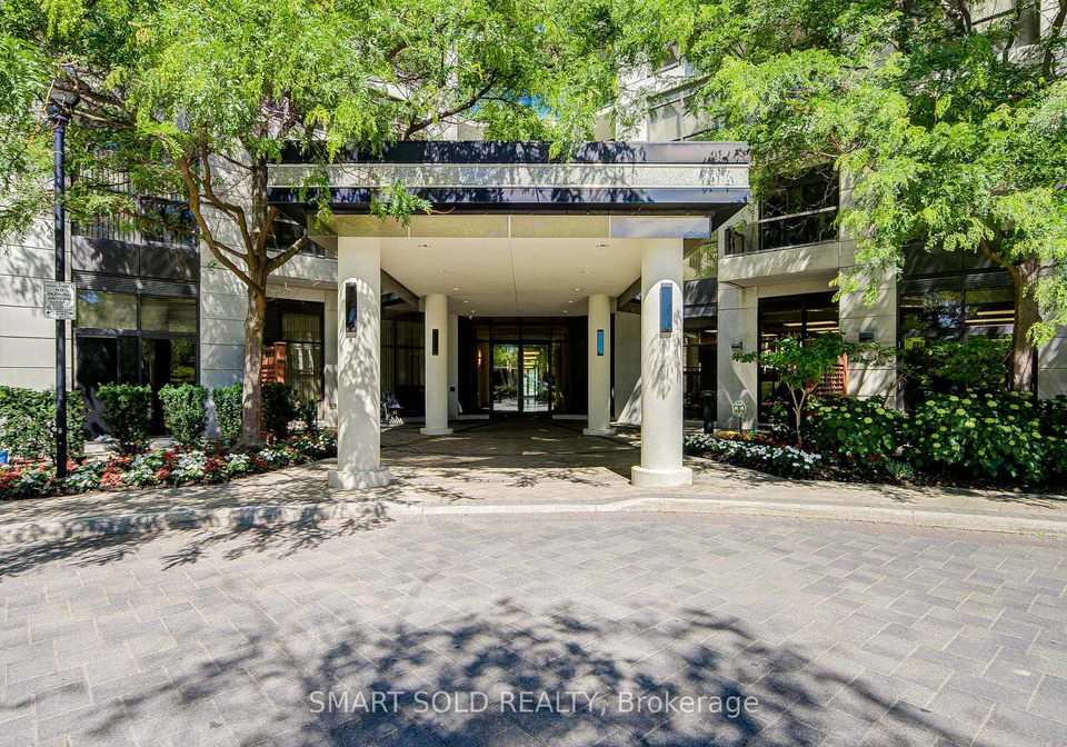 18-harding-boulevard-richmond-hill-ontario-n13472654