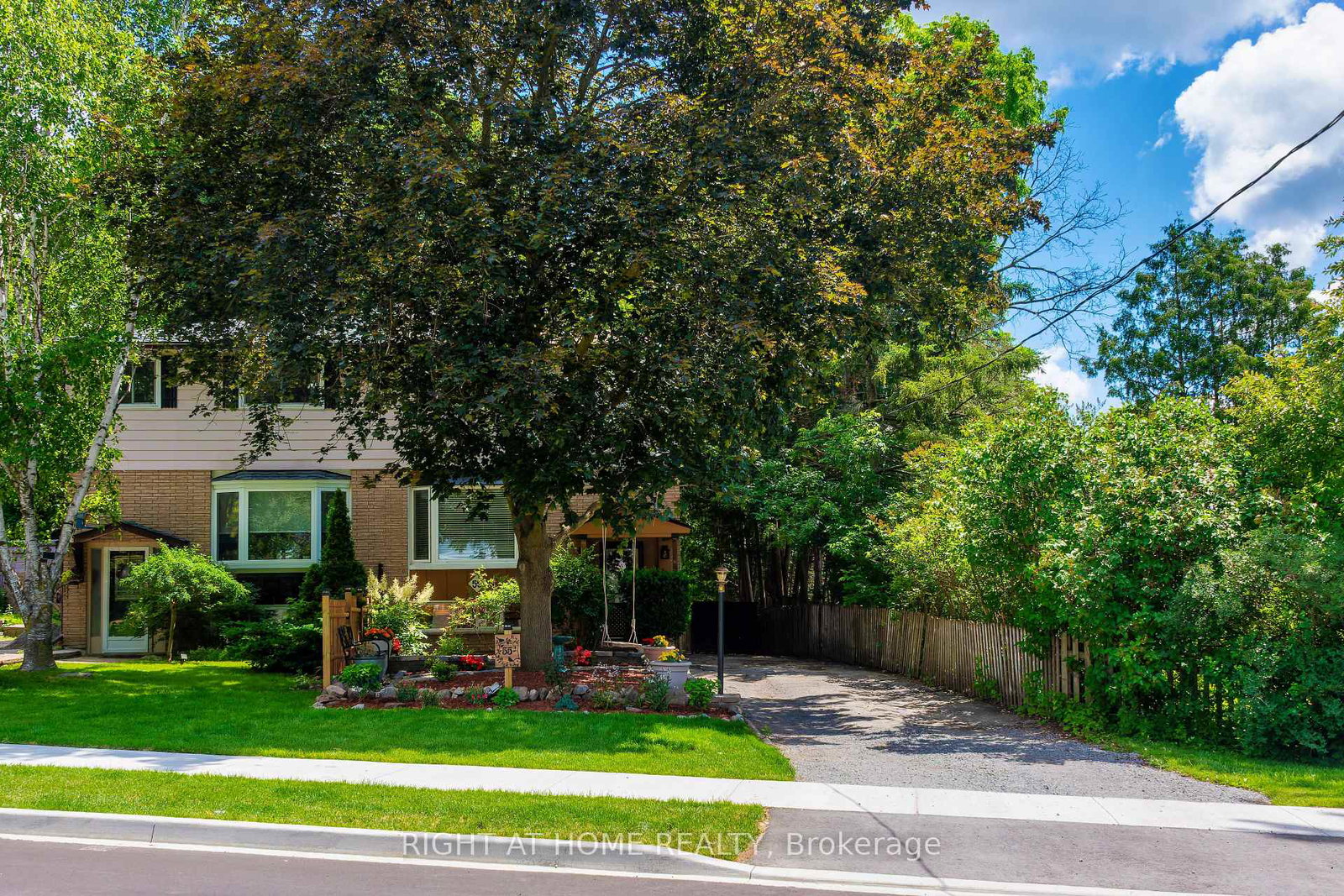 55-hillview-drive-newmarket-ontario-n13472708