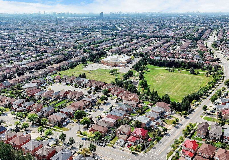 main-37-sandham-crescent-markham-ontario-n13473108