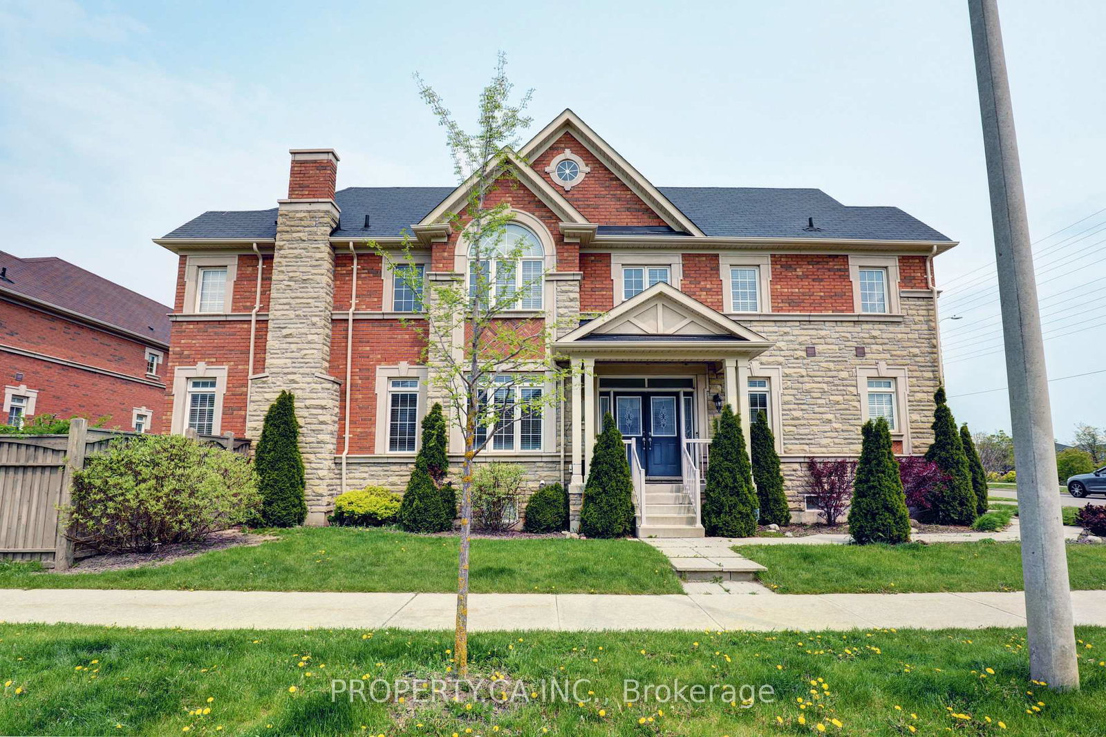 41-spruce-pine-crescent-vaughan-ontario-n13473488
